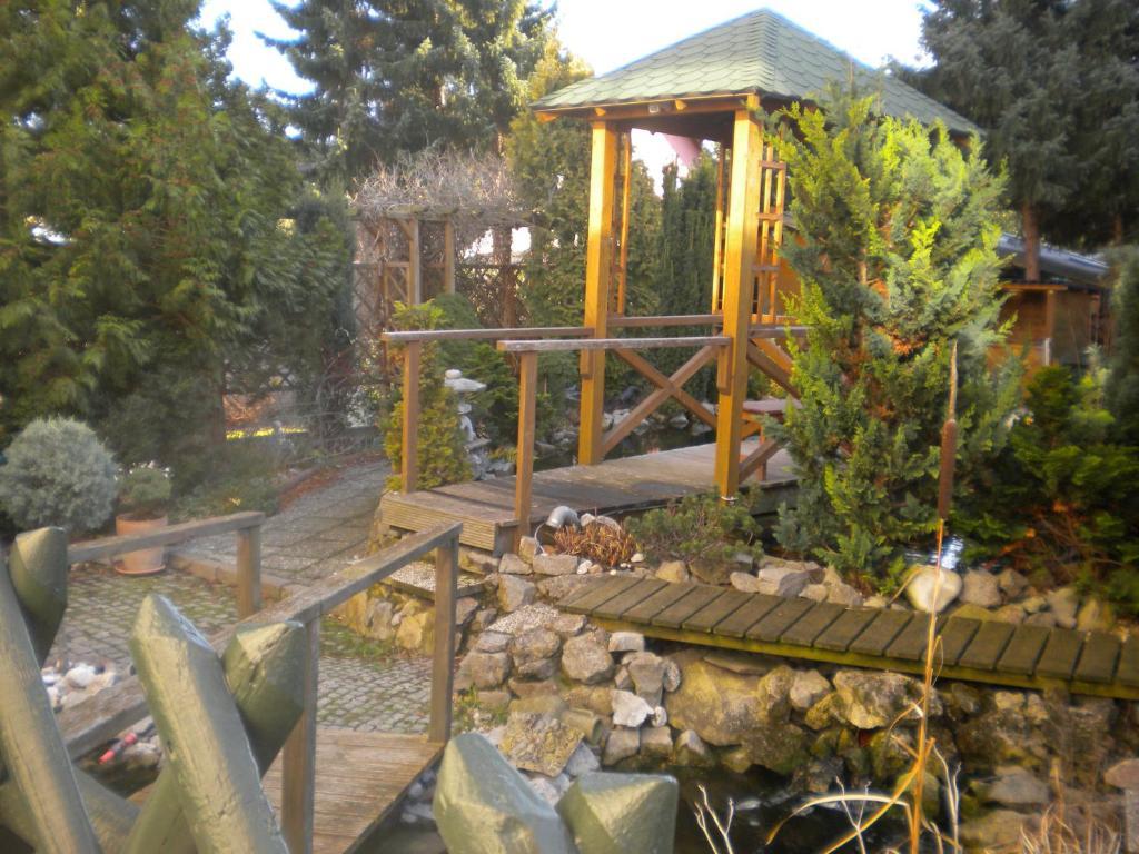 Eifel-Landhaus Ferienwohnungen "Em Gardestueffje" Мехерних Экстерьер фото